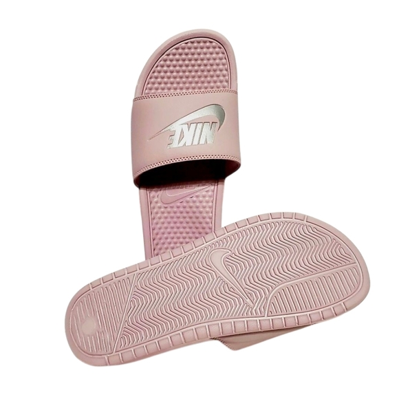 Nike Women's Gymnastics Shoe Sandals Size 9 - Picture 8 of 16